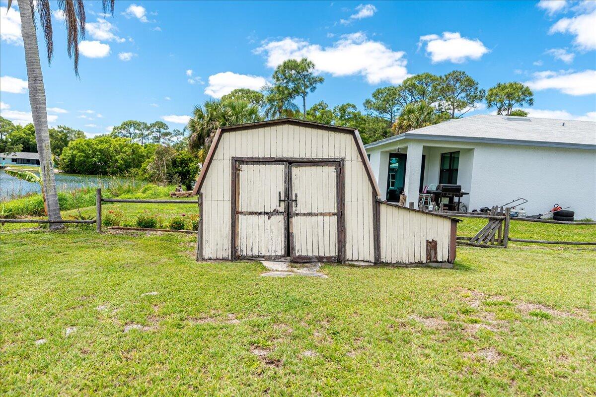 LAKEWOOD PARK UNIT 10 - Residential