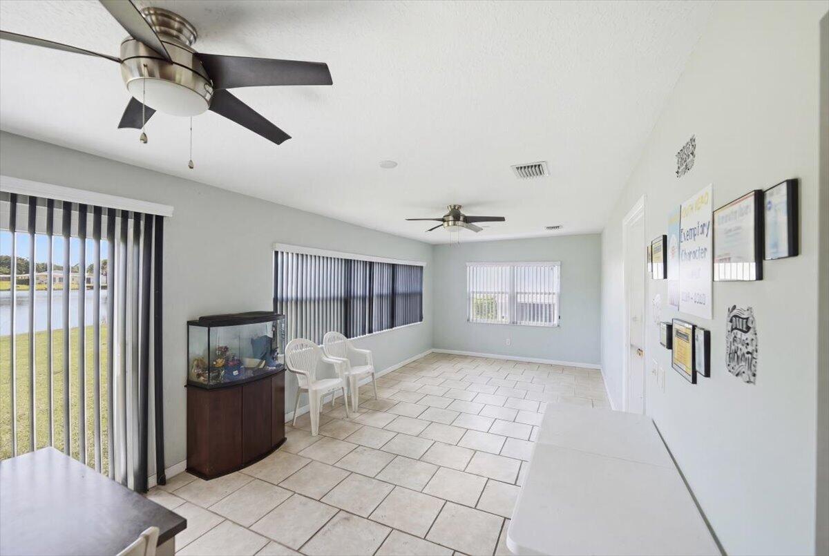 LAKEWOOD PARK UNIT 10 - Residential