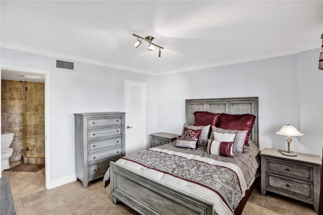 Hillsboro Island House Co - Residential Lease
