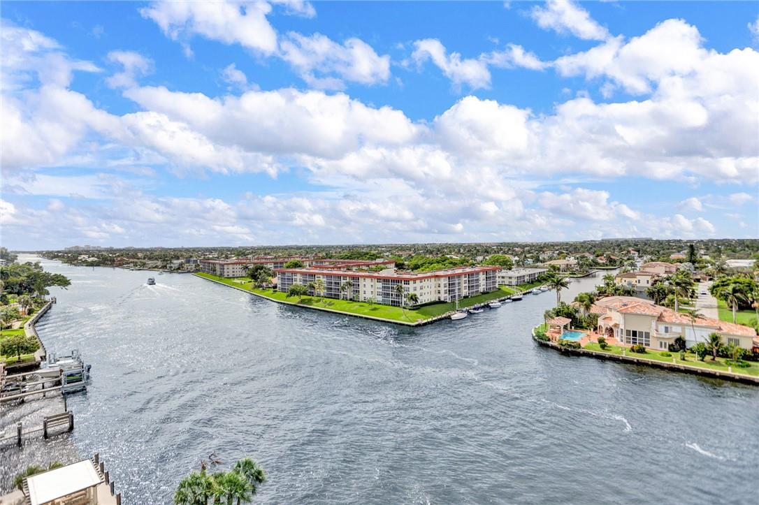 Hillsboro Island House Co - Residential Lease