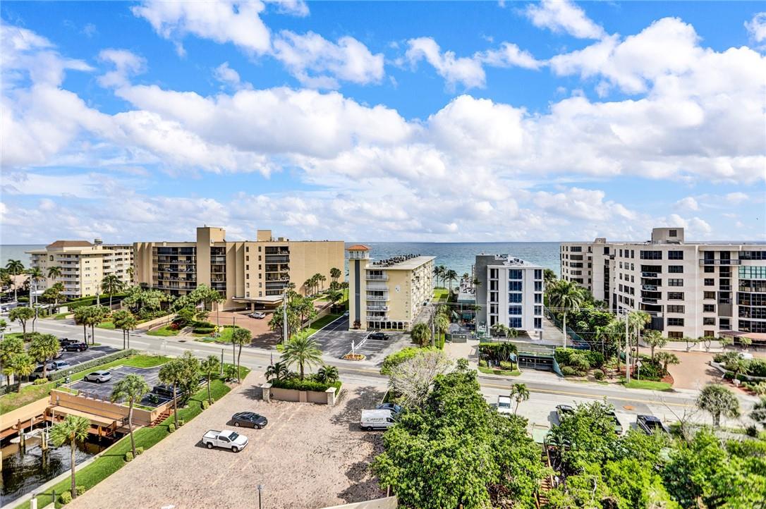 Hillsboro Island House Co - Residential Lease