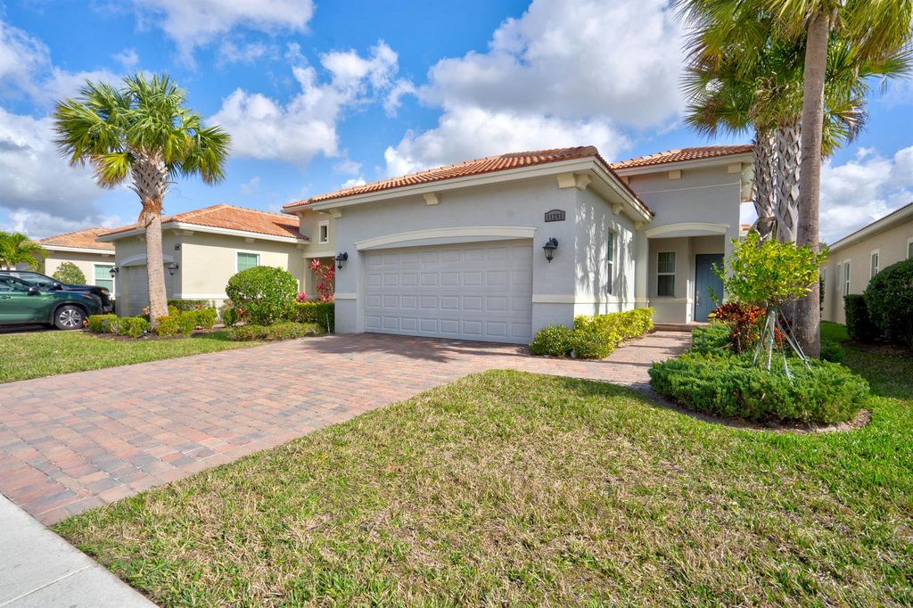 Photo of 11293 SW Visconti Way, Port St Lucie, FL 34986 (MLS # R11105879)
