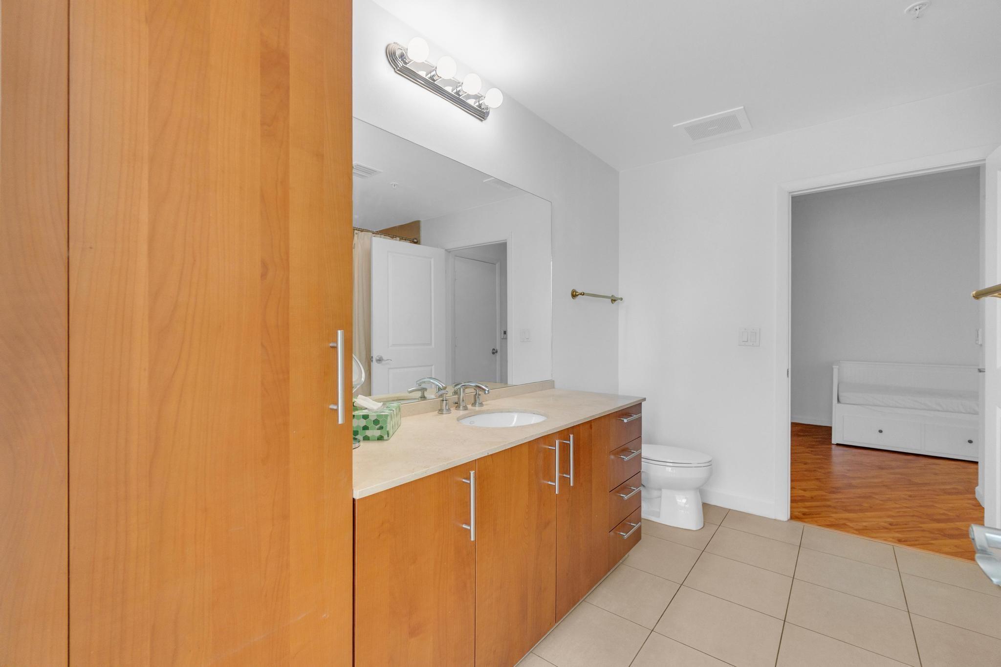 Ocean Marine Yacht Club - Residential Lease