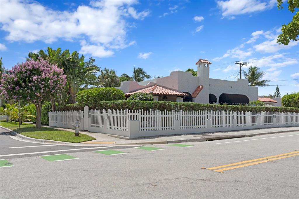 CENTRAL PARK SOUTH PALM BEACH - Residential