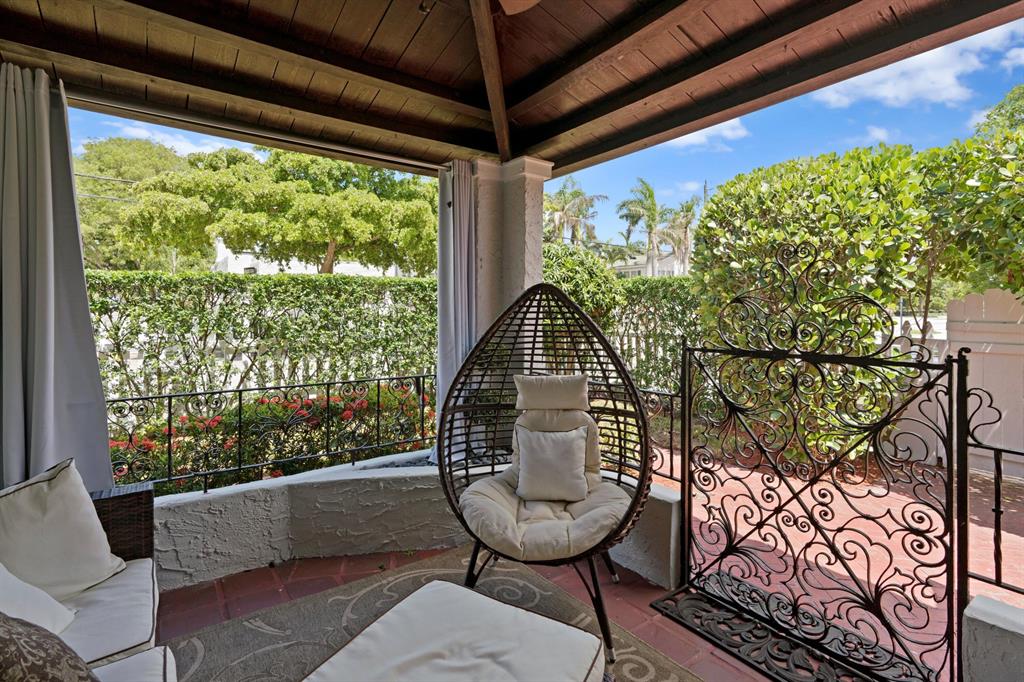 CENTRAL PARK SOUTH PALM BEACH - Residential