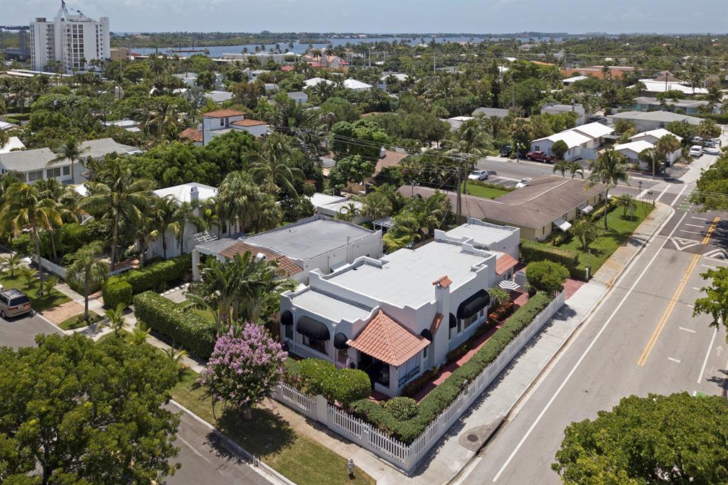 CENTRAL PARK SOUTH PALM BEACH - Residential