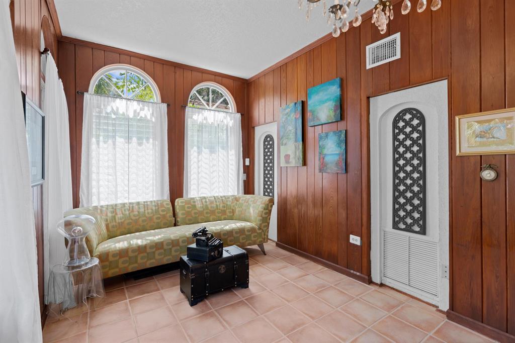 CENTRAL PARK SOUTH PALM BEACH - Residential