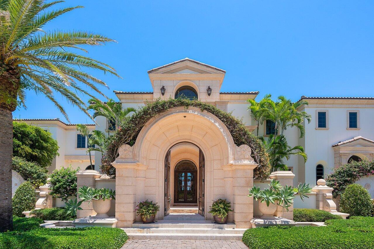 3006 SE Dune Drive