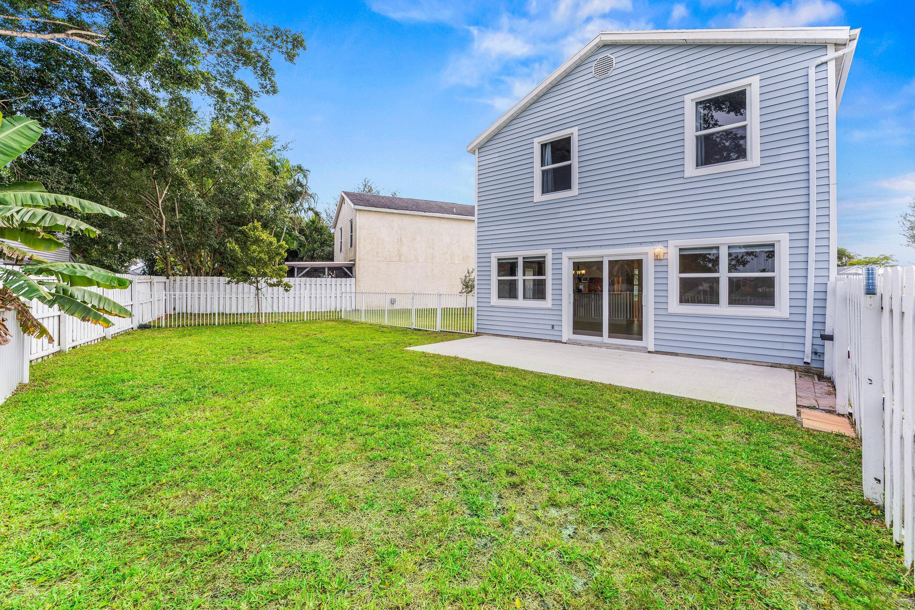 PALM CLUB WEST VILLAGE 2 - Residential