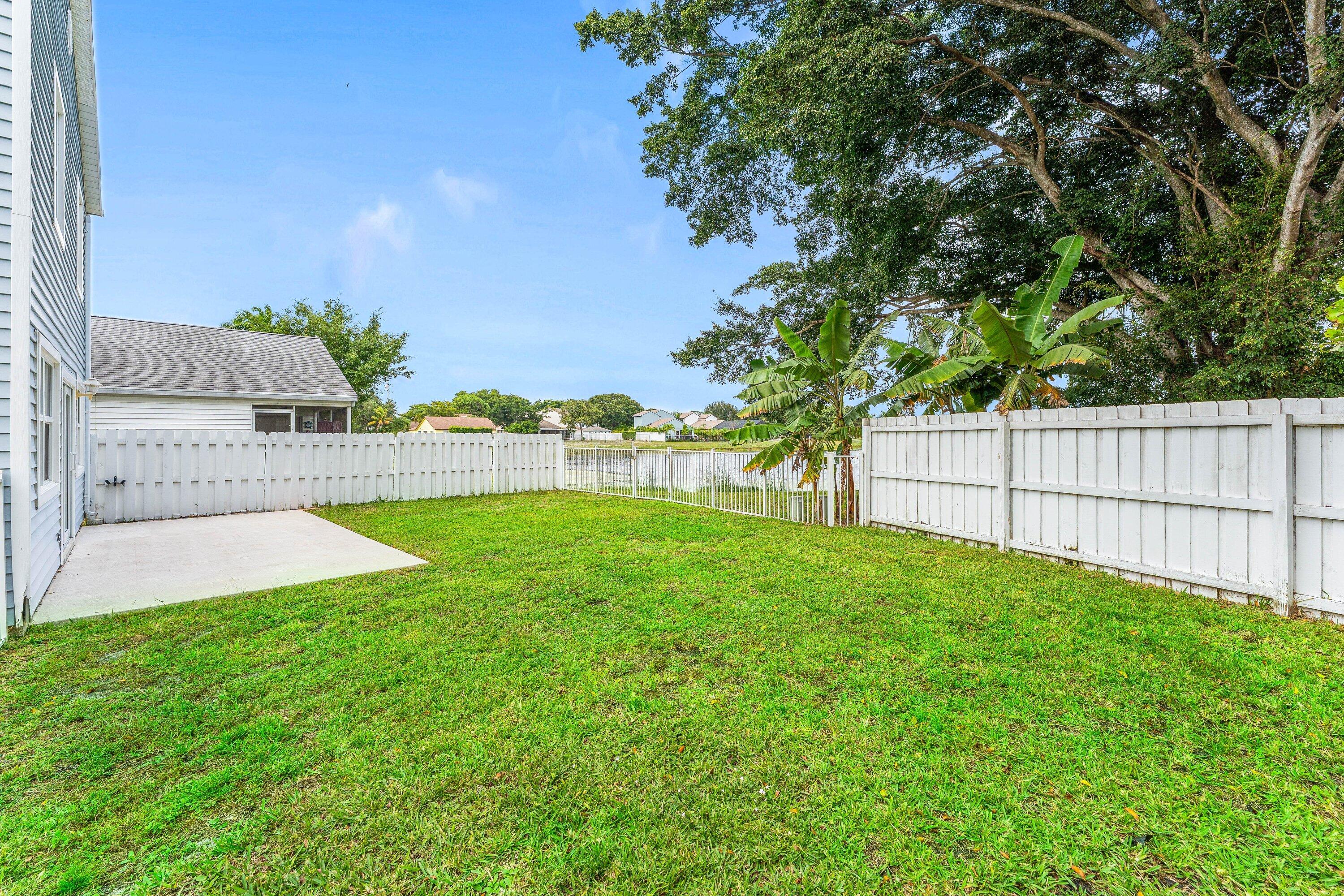 PALM CLUB WEST VILLAGE 2 - Residential