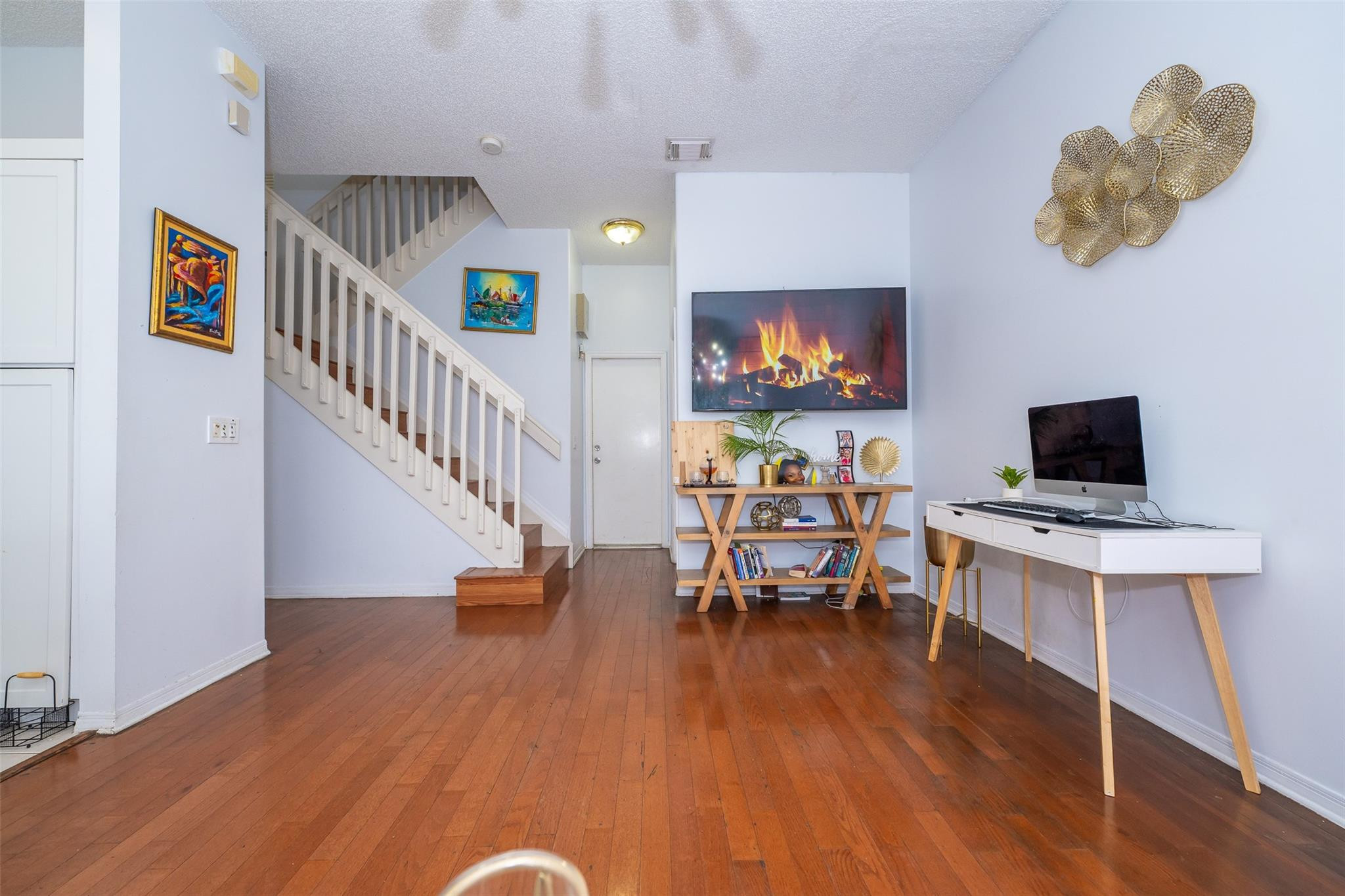 WALNUT CREEK REPLAT NO 1 - Residential