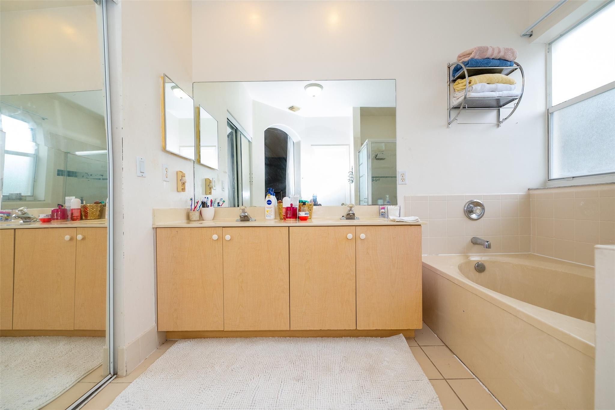 WALNUT CREEK REPLAT NO 1 - Residential