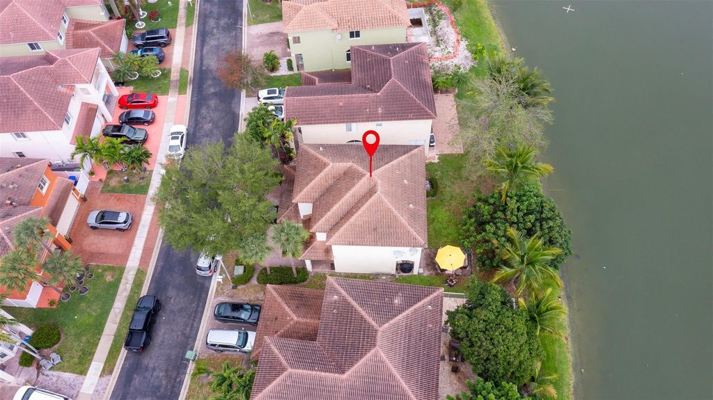 Photo of 2257 NW 77th Terrace, Pembroke Pines, FL 33024 (MLS # F10550520)