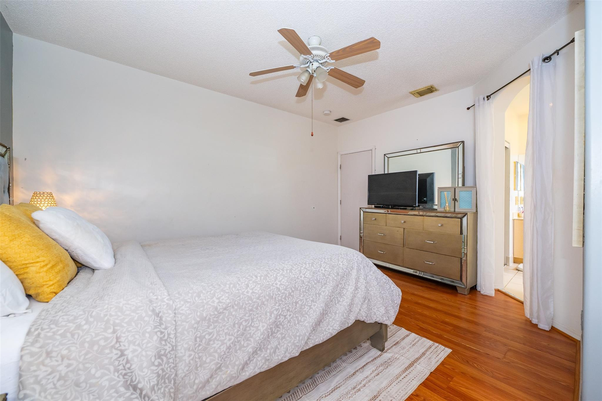 WALNUT CREEK REPLAT NO 1 - Residential