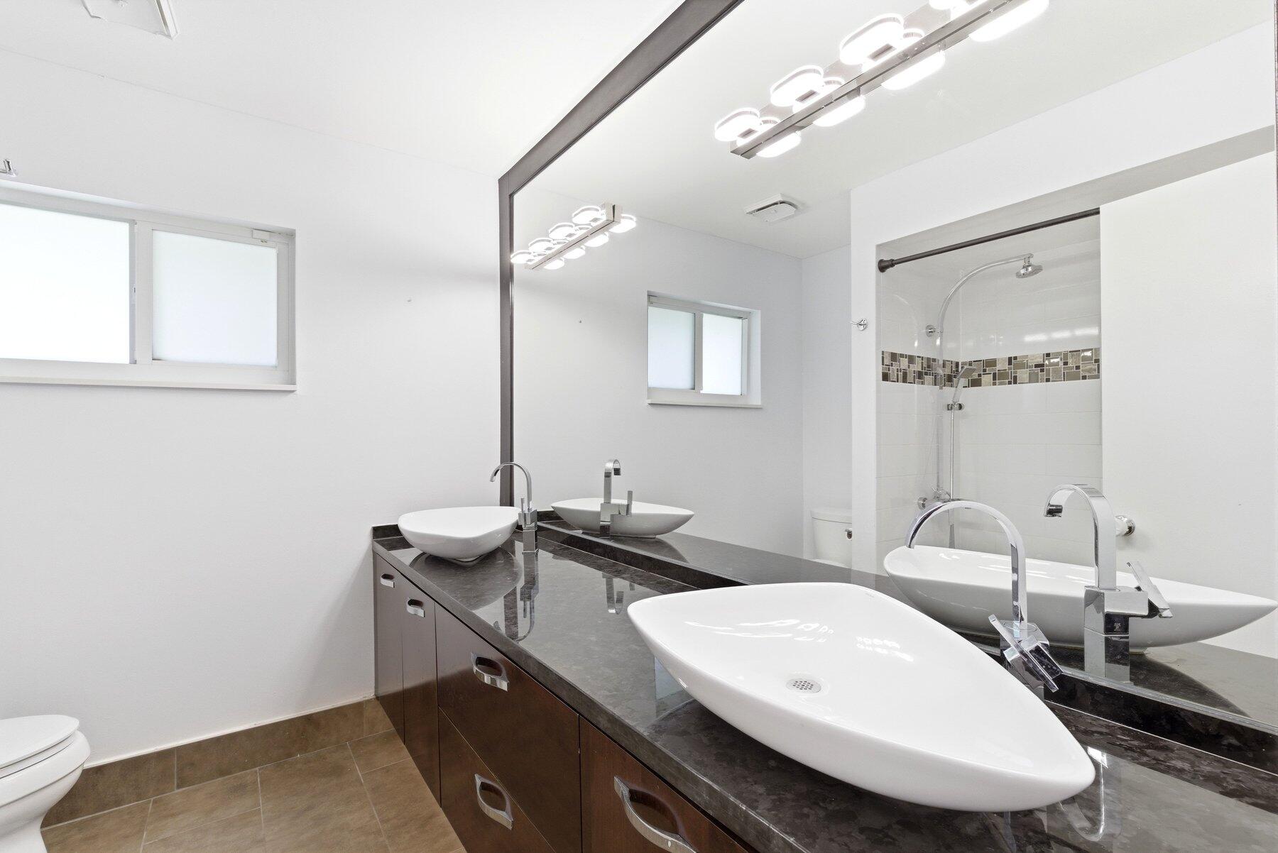 OAKLAND PARK SECOND ADD - Residential