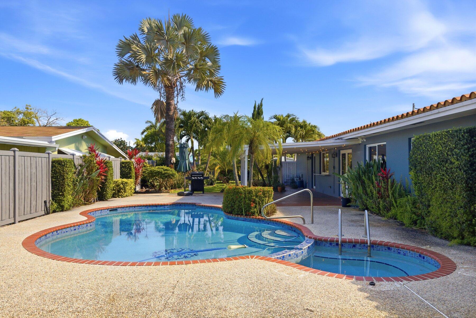 OAKLAND PARK SECOND ADD - Residential