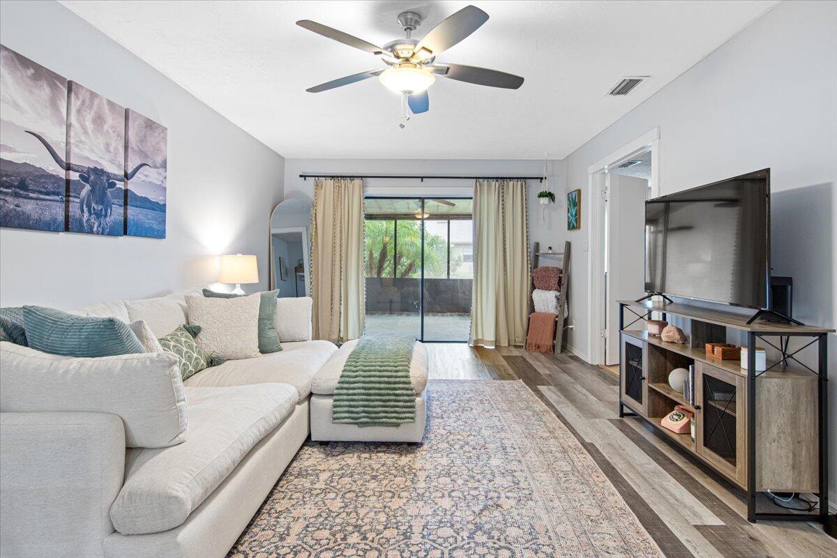 INDIAN PINES VILLAGE - Residential Lease