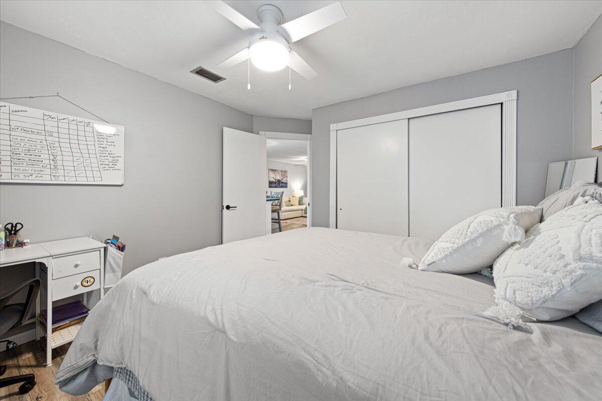 INDIAN PINES VILLAGE - Residential Lease