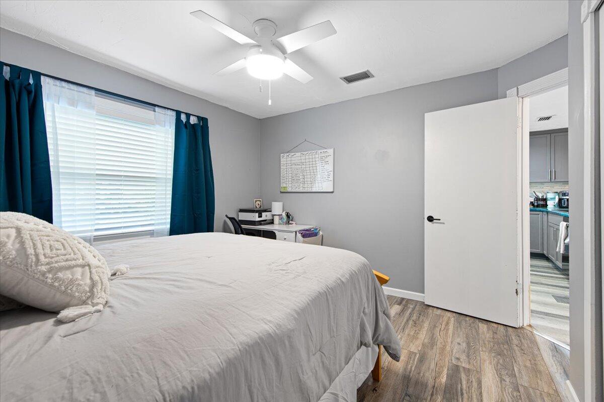 INDIAN PINES VILLAGE - Residential Lease