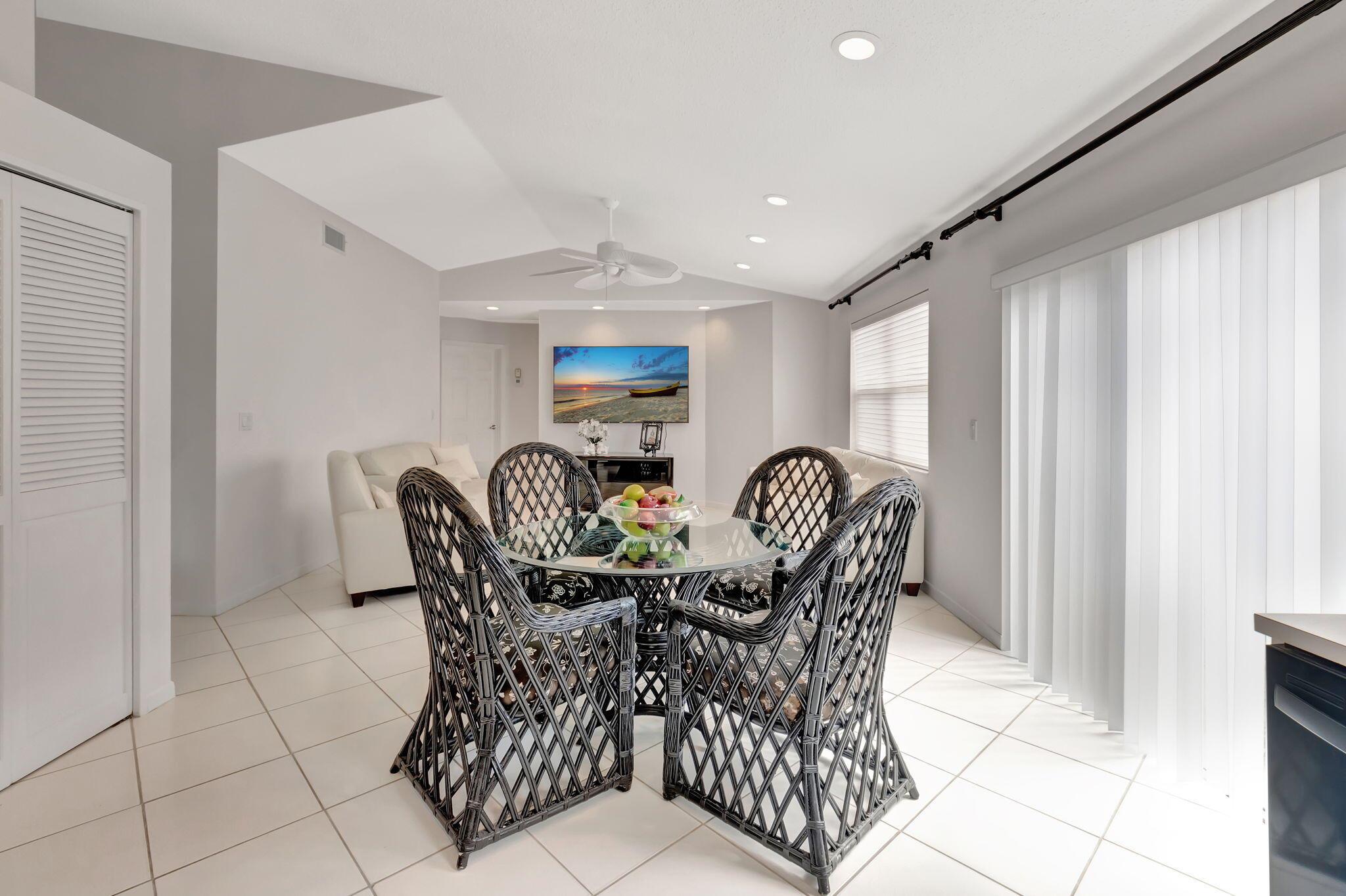 BRENTWOOD OF BOCA PH 4 AN - Residential Lease