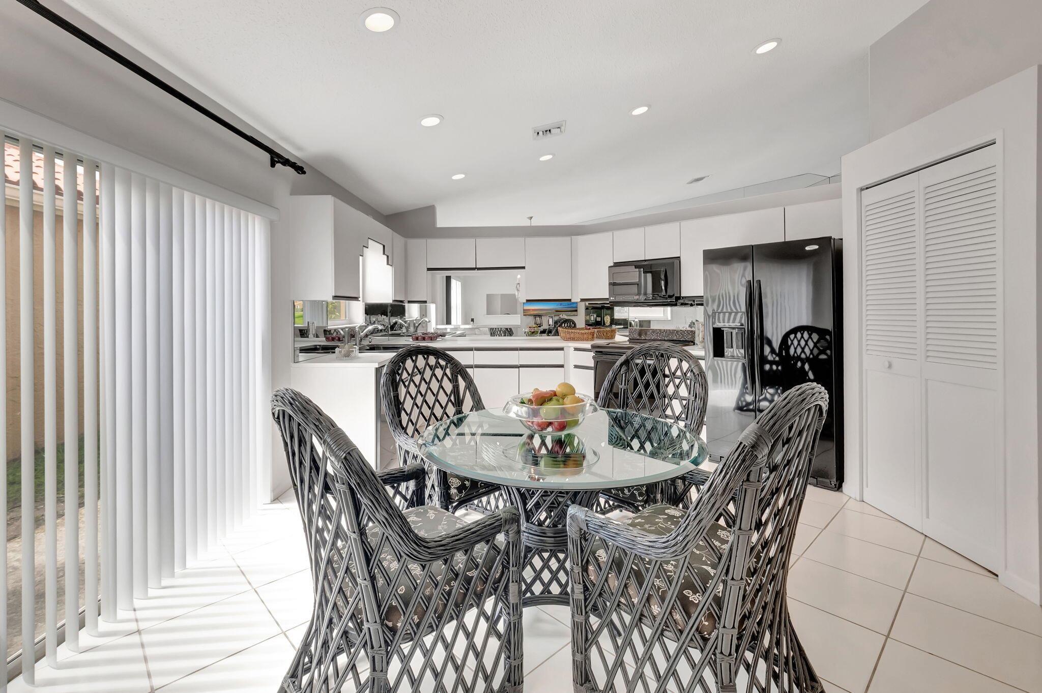 BRENTWOOD OF BOCA PH 4 AN - Residential Lease