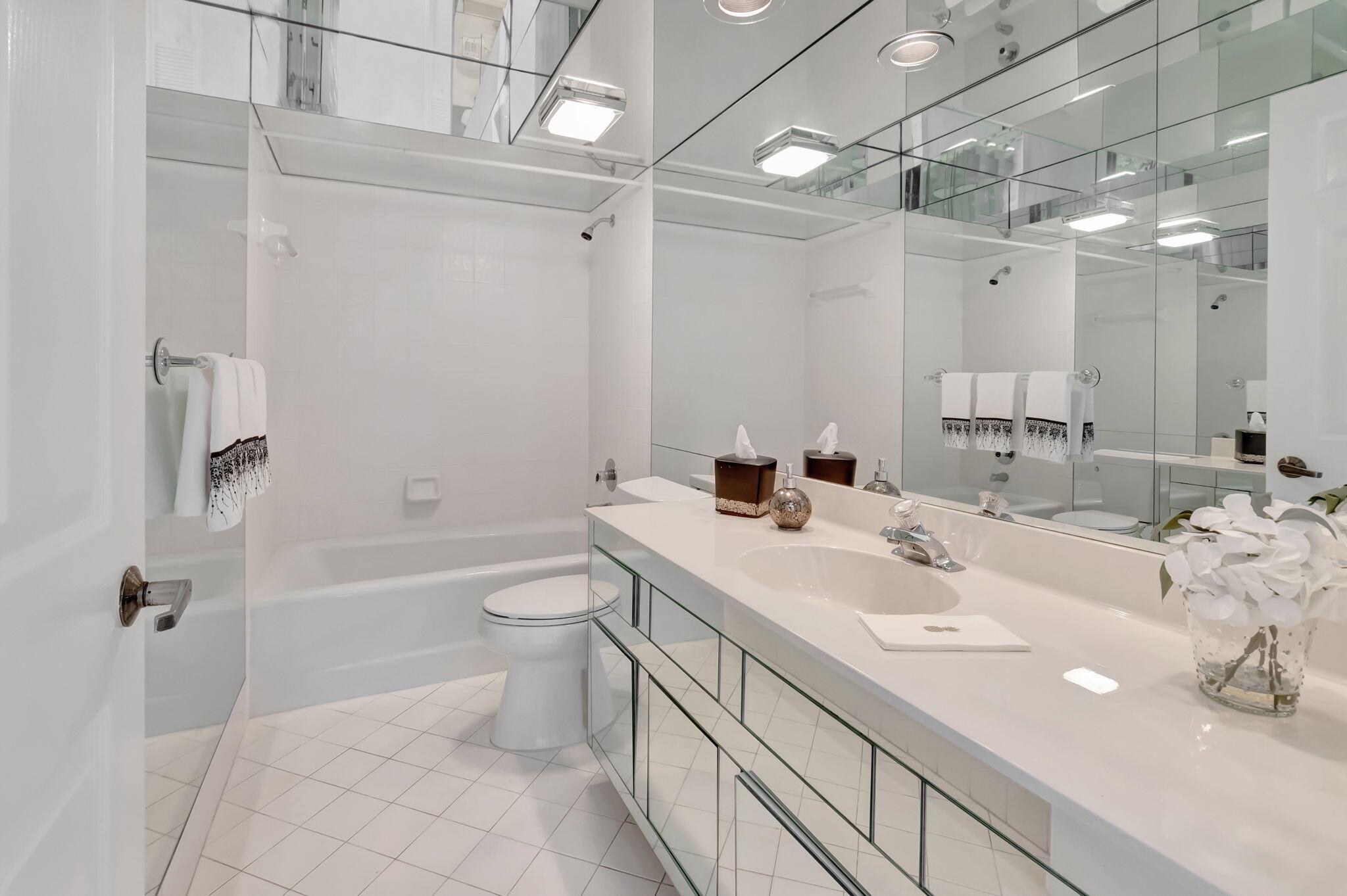 BRENTWOOD OF BOCA PH 4 AN - Residential Lease