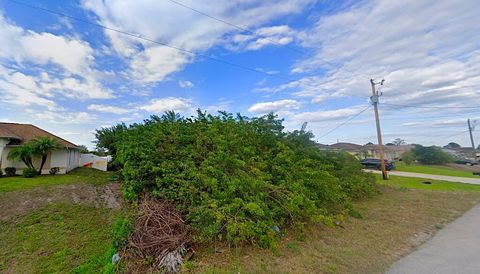 2706 27th Street SW Lehigh Acres FL 33976