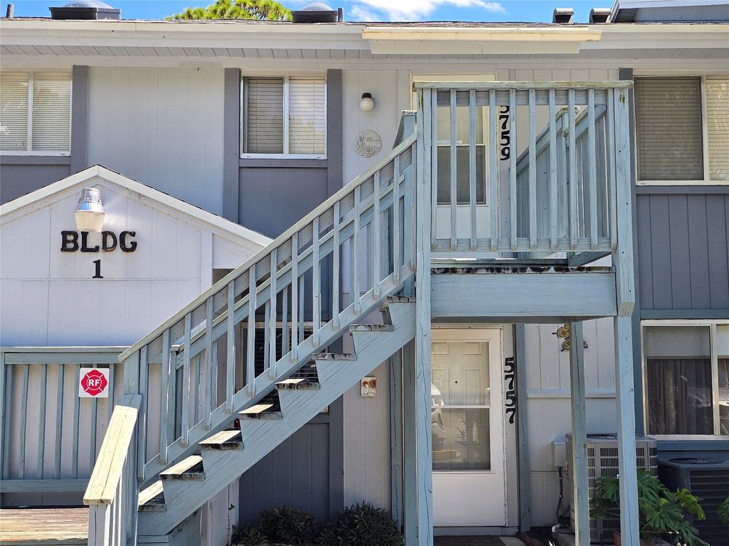 Photo of 5759 Deer Run Drive #1f, Fort Pierce, FL 34951 (MLS # F10551594)