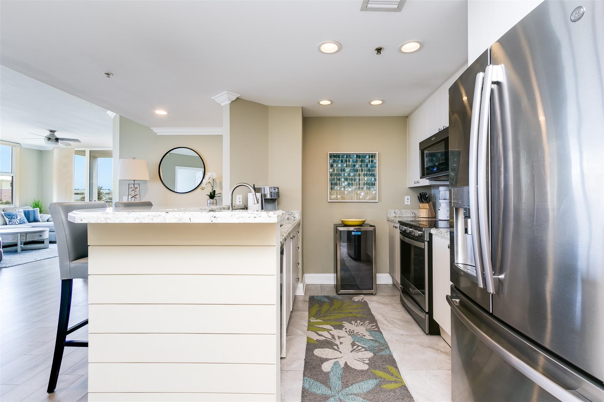 1 Ocean Blvd Condo - Residential Lease