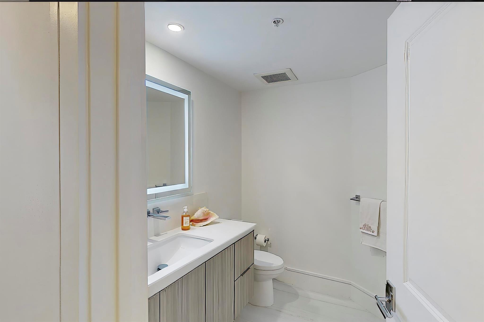 OCEAN GRANDE BEACH & MARI - Residential