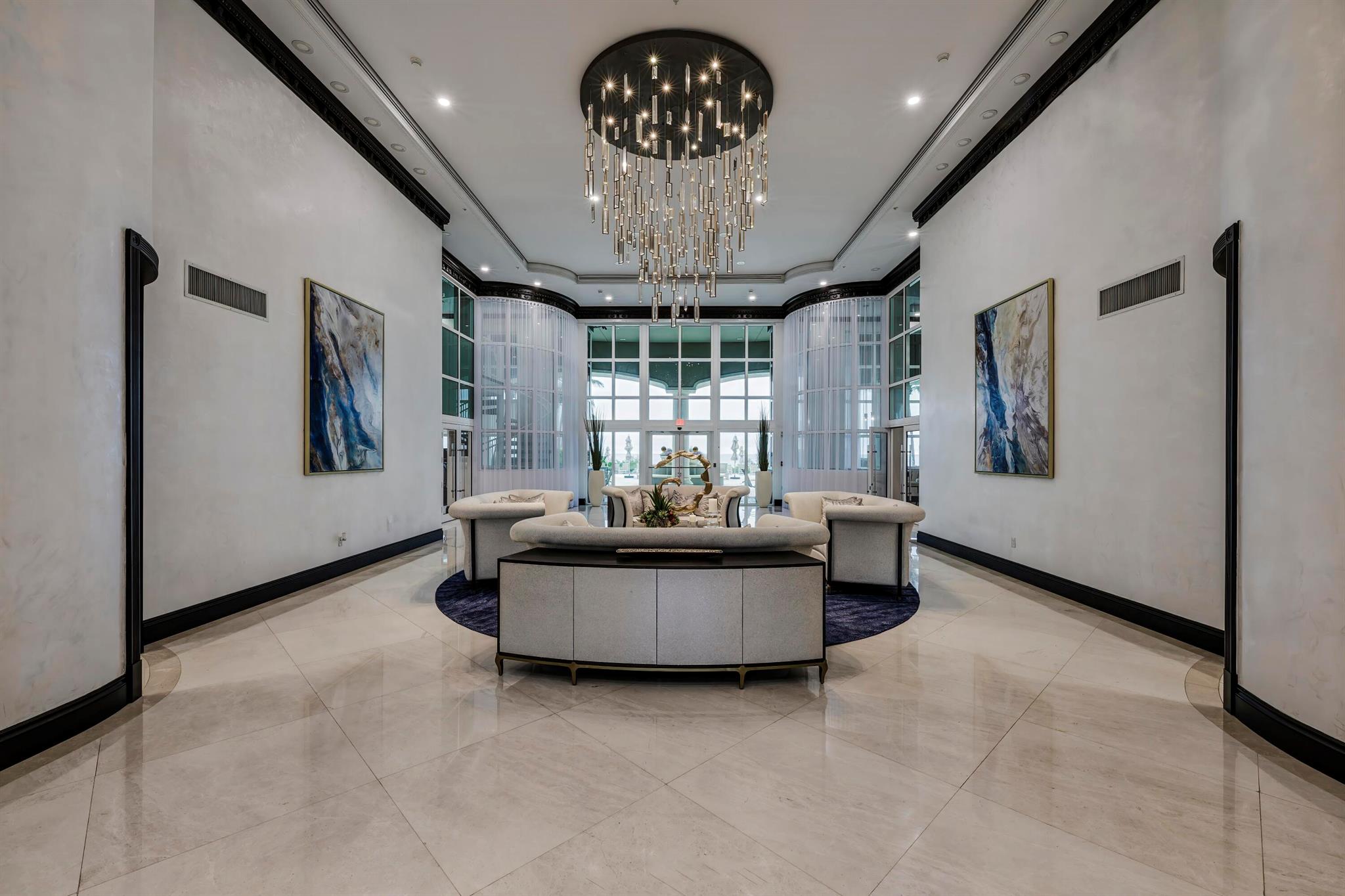 OCEAN GRANDE BEACH & MARI - Residential