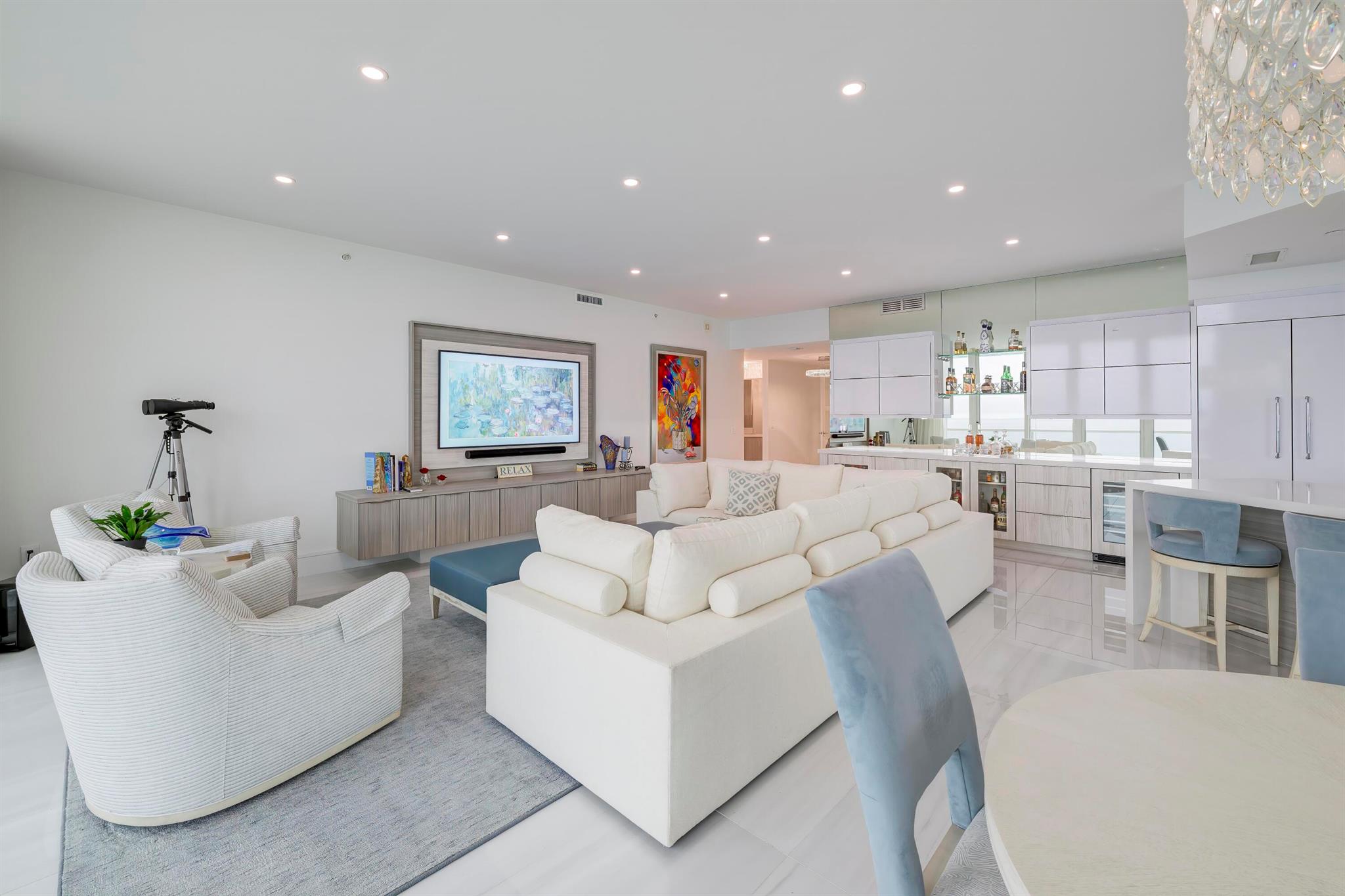 OCEAN GRANDE BEACH & MARI - Residential