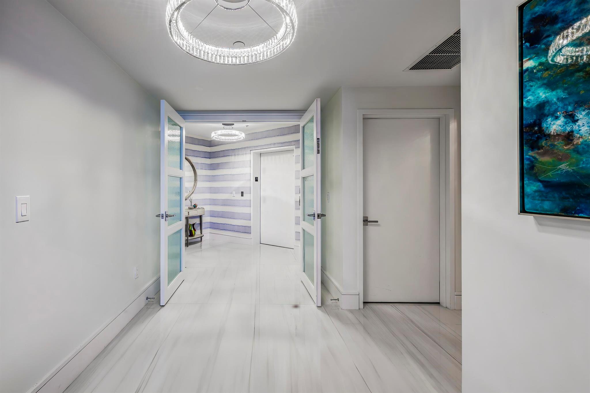 OCEAN GRANDE BEACH & MARI - Residential