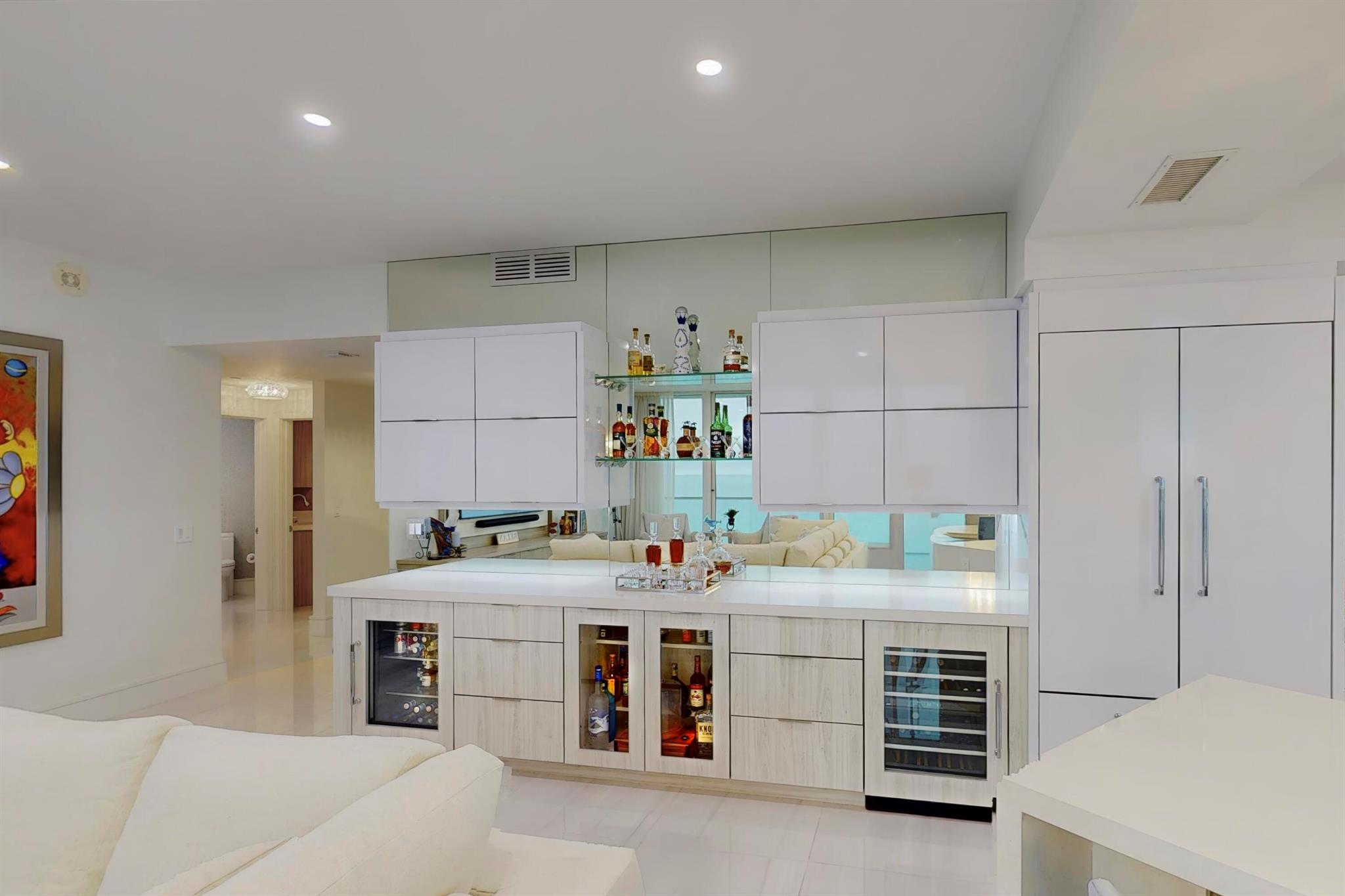 OCEAN GRANDE BEACH & MARI - Residential