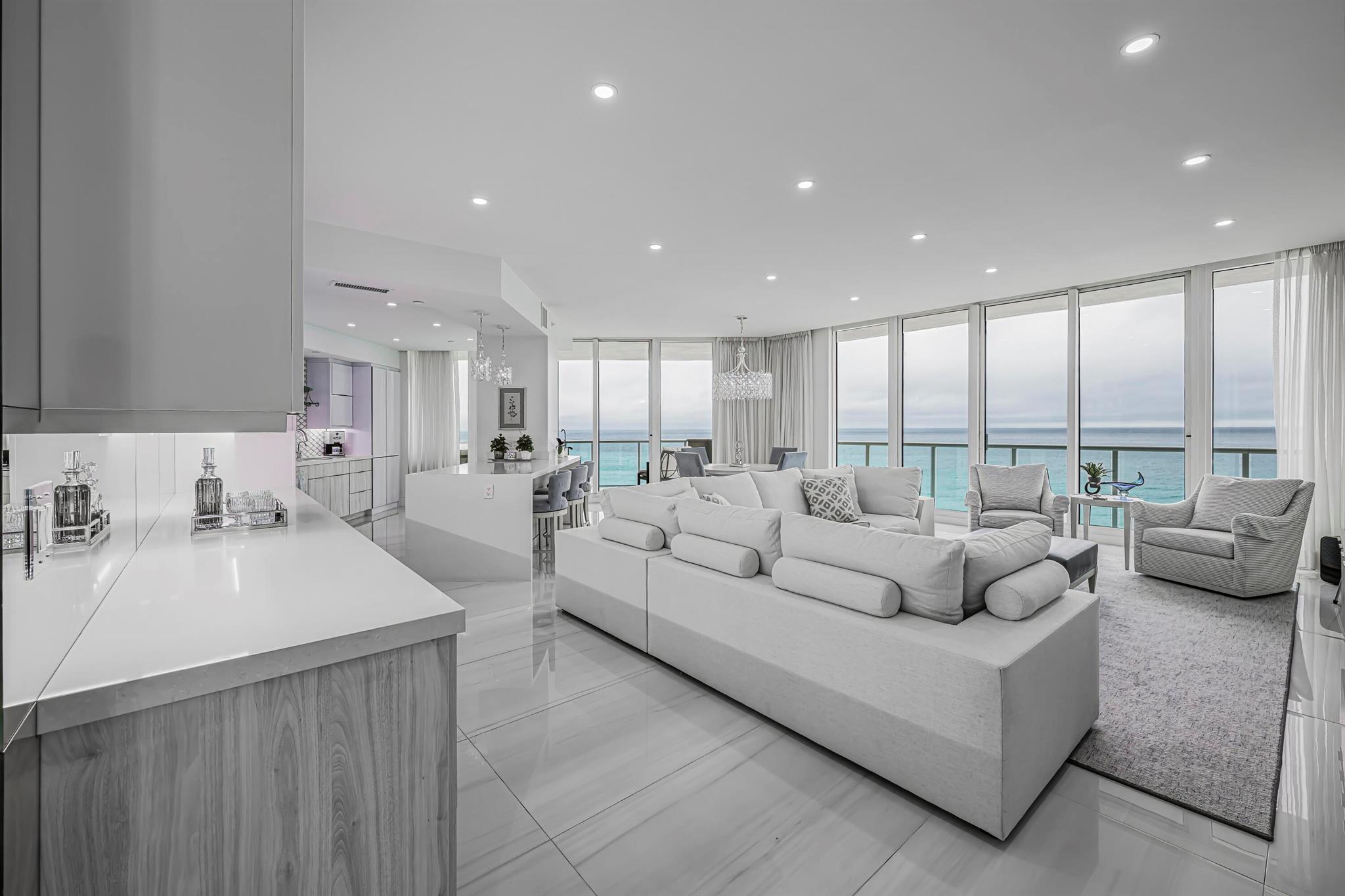 OCEAN GRANDE BEACH & MARI - Residential