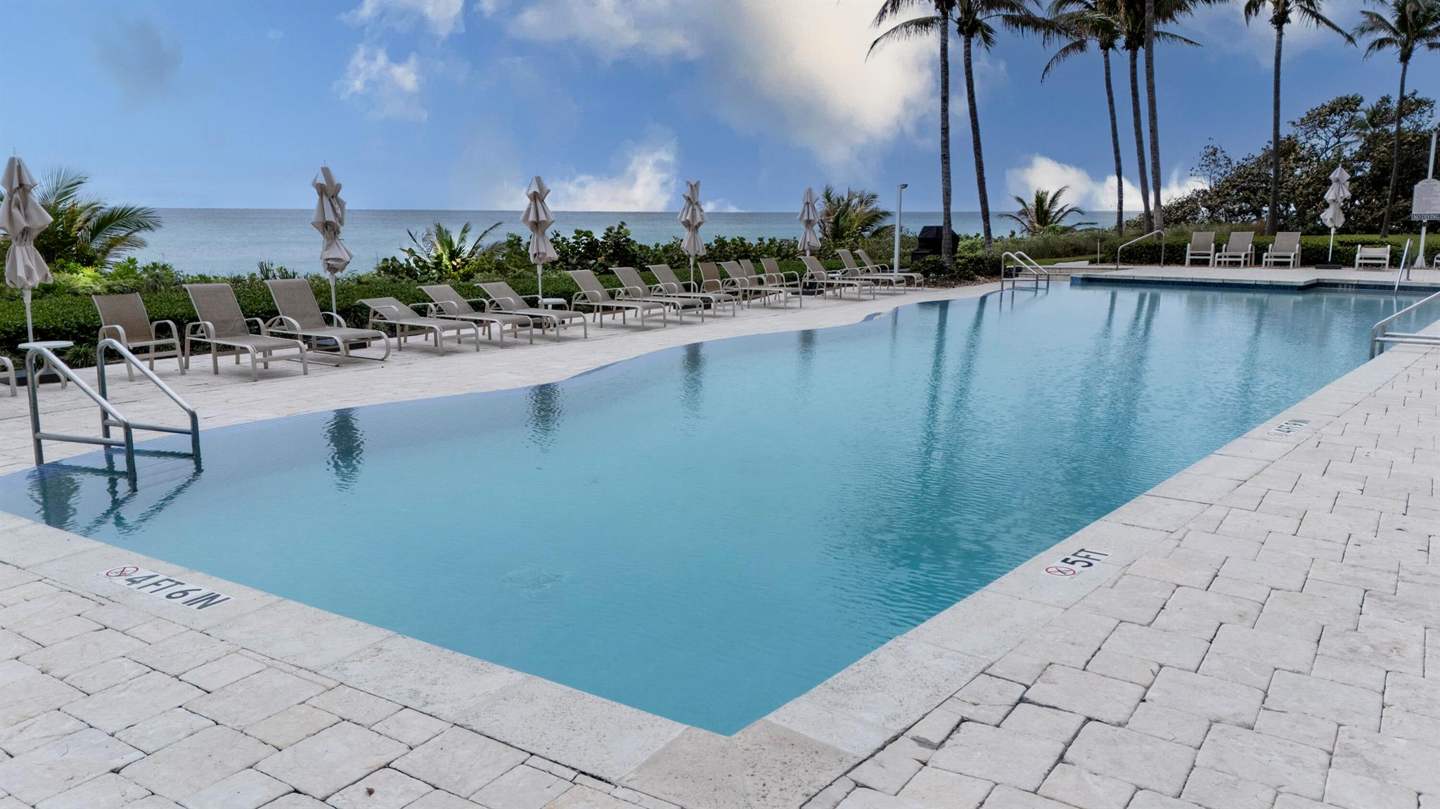 OCEAN GRANDE BEACH & MARI - Residential