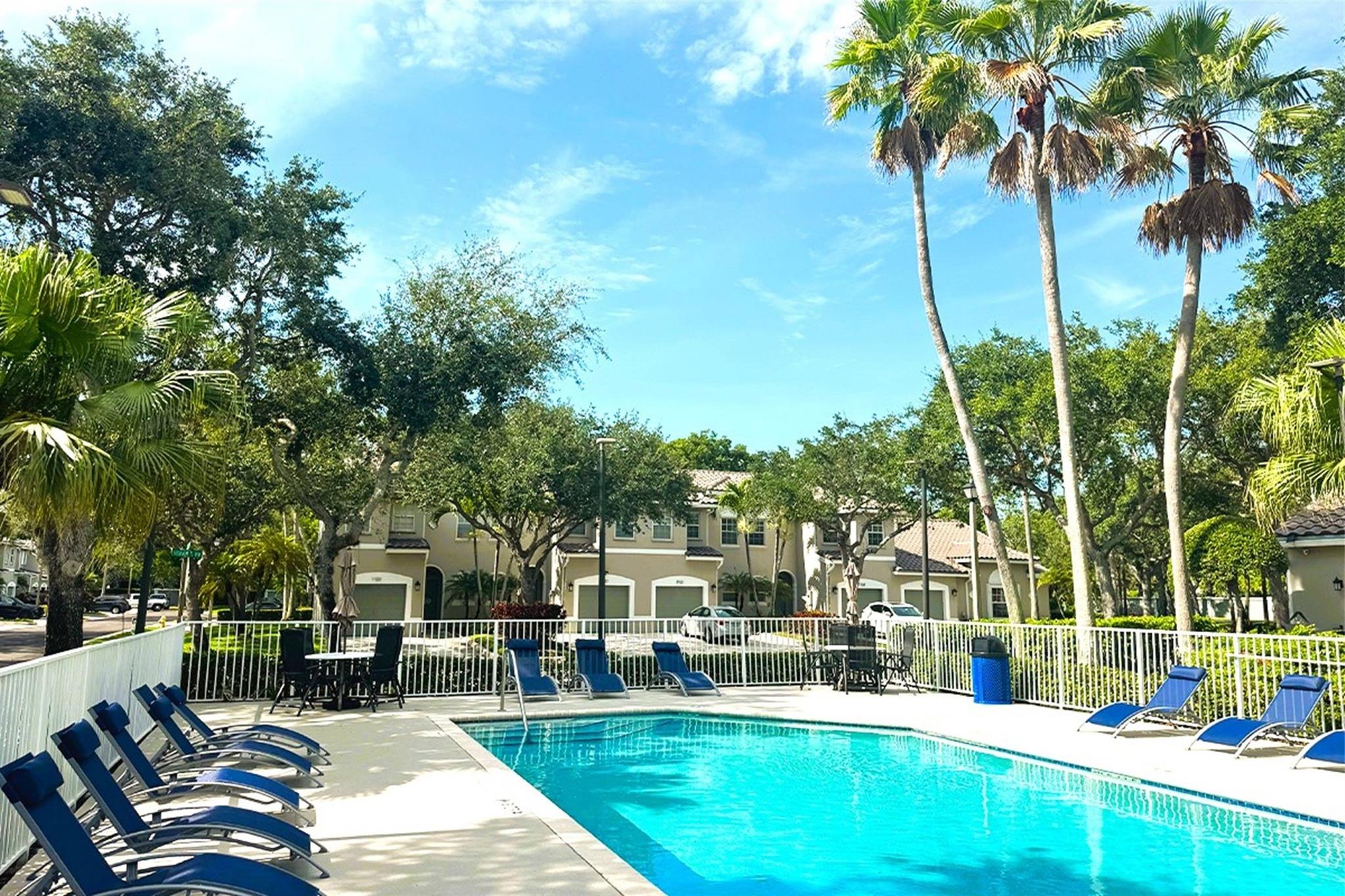 LAGO WEST - Residential