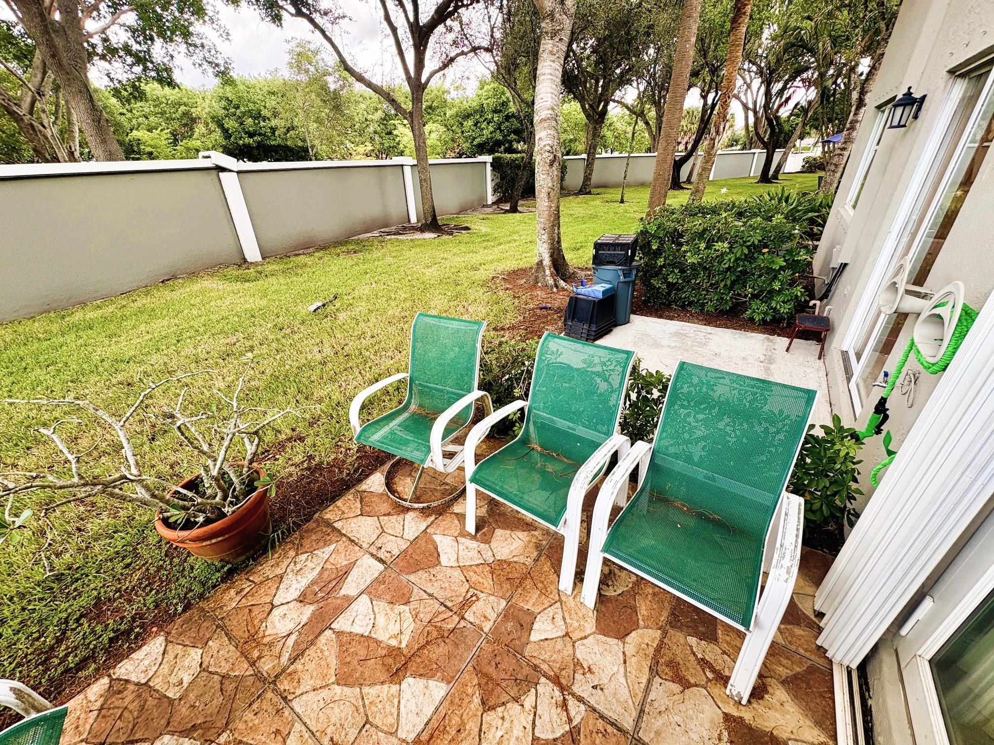 LAGO WEST - Residential