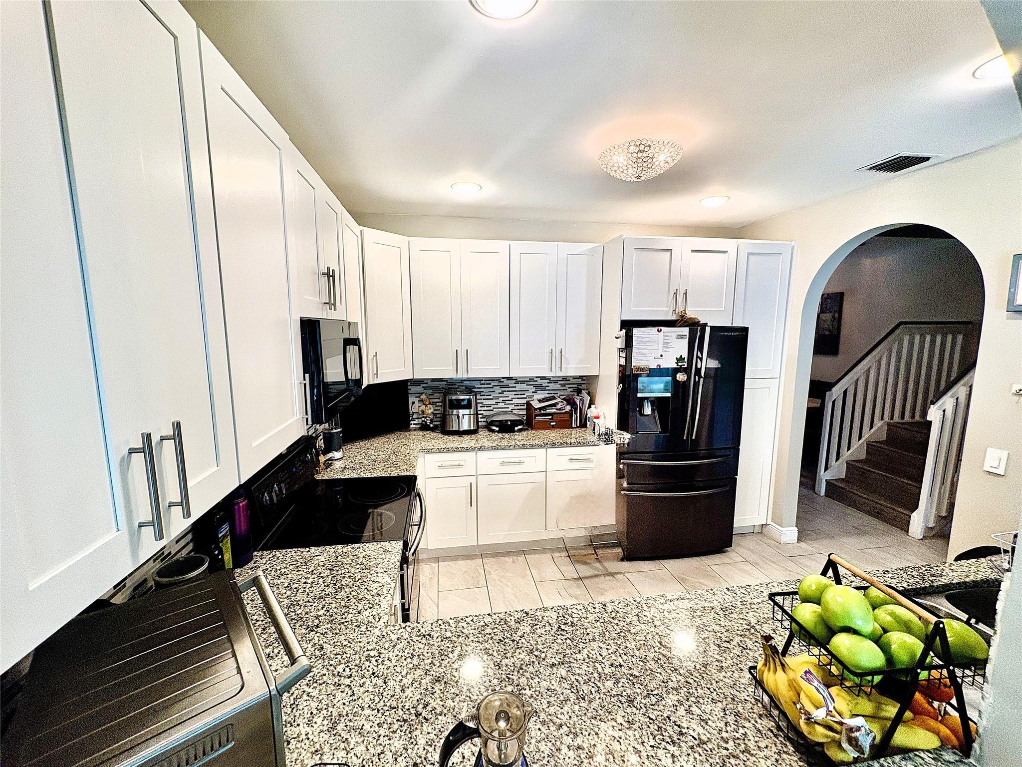 LAGO WEST - Residential