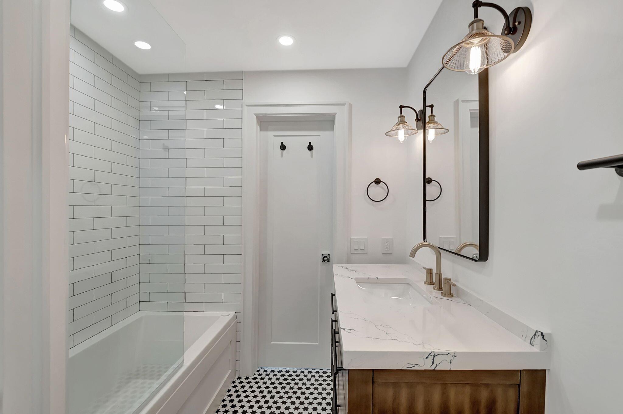 SEACREST ESTATES - Residential