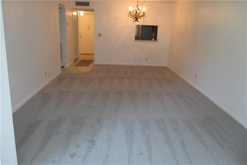 HOLIDAY SPRINGS - Residential