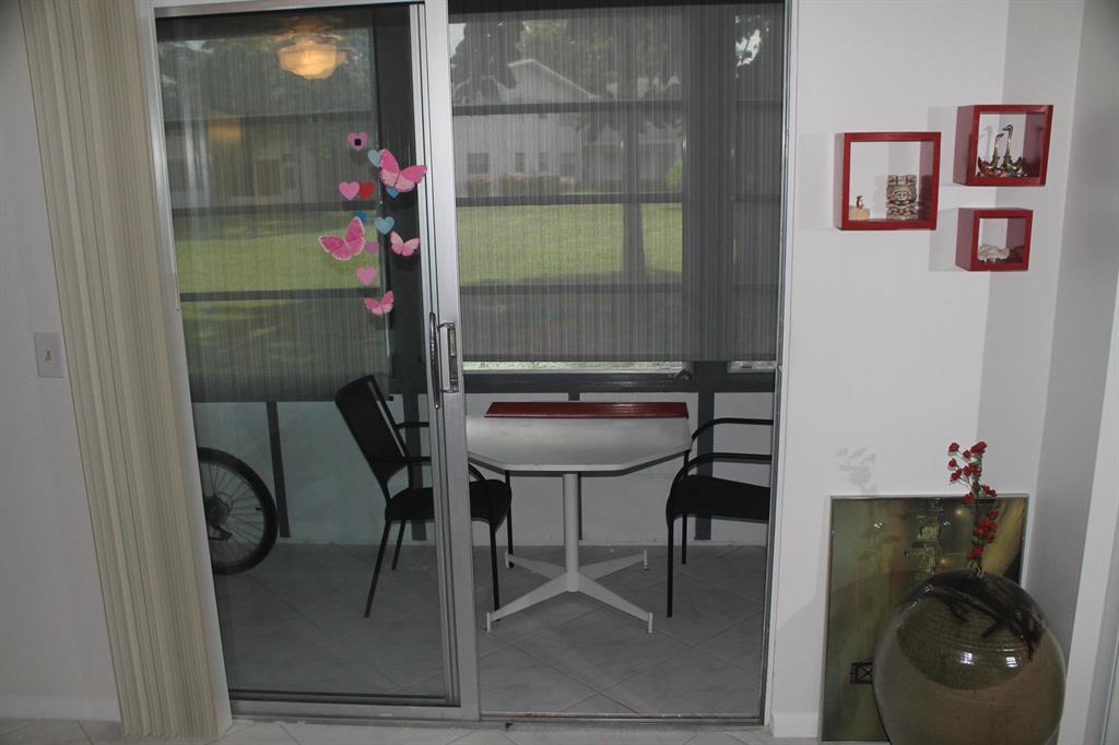 OAKRIDGE I CONDO - Residential