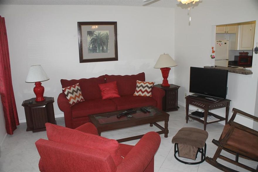 Welcome to Paradise! Very well take care, all tiled one bedroom with 1 and 1/2 bath.
Enclosed patio, quiet area, walking distance to the pool and recreation area, cut de sac!
Can be rentable ( with restrictions).
Perfect for living or vacations.All the furniture is available, just move in.