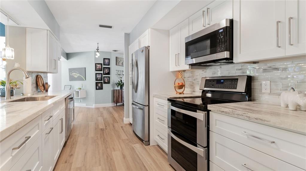 Eastway Park Sec 3 50-49 - Residential