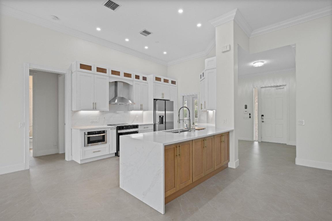 VILLAGEWALK OF WELLINGTON 5 - Residential