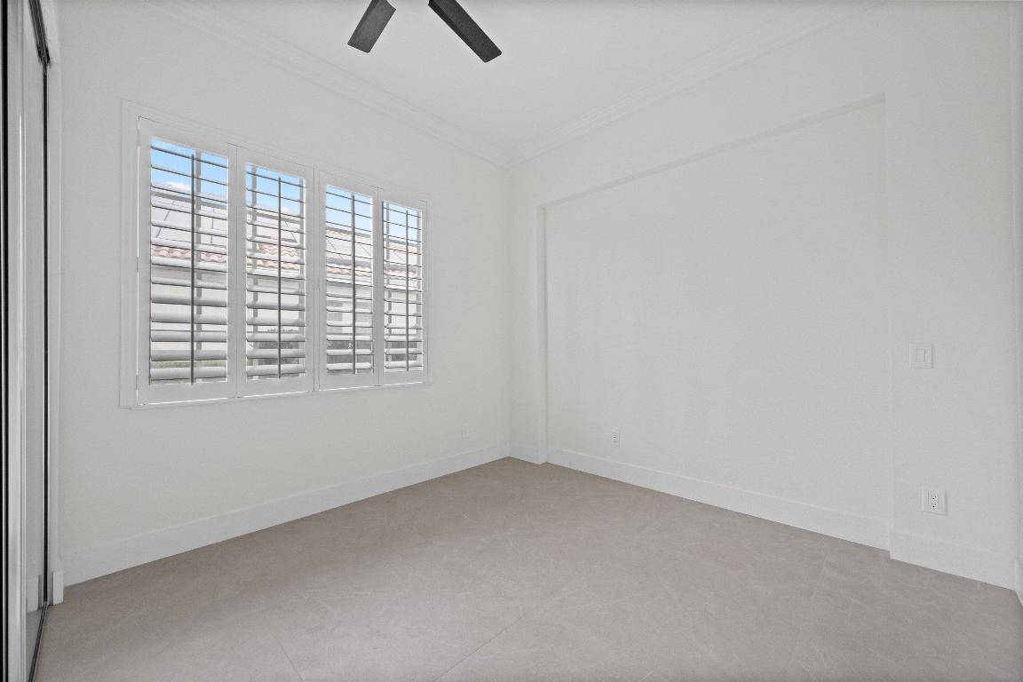 VILLAGEWALK OF WELLINGTON 5 - Residential