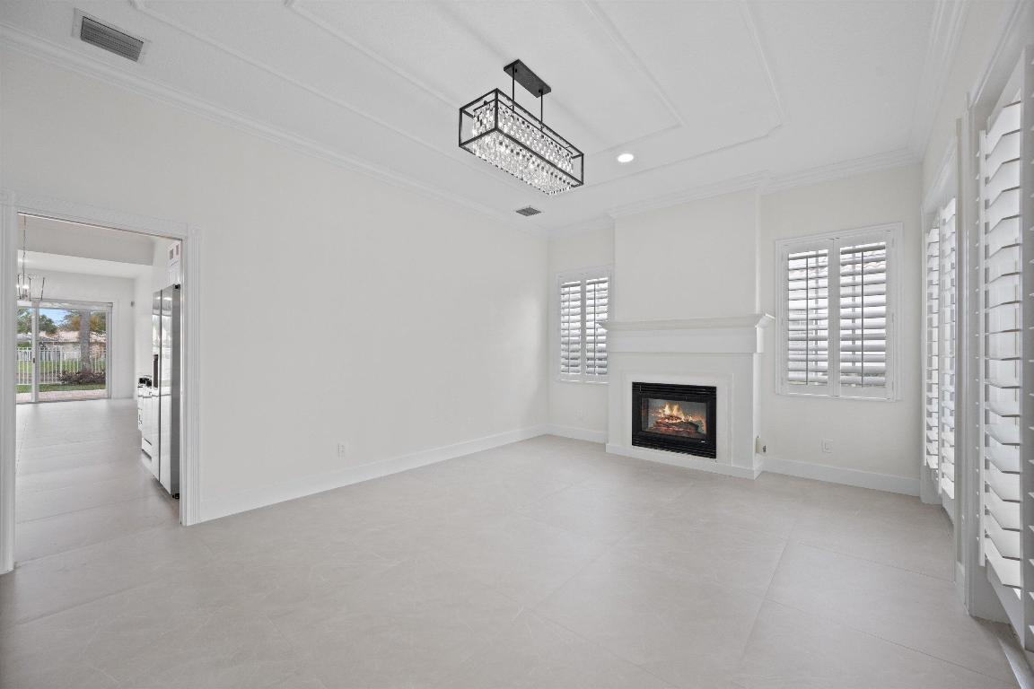 VILLAGEWALK OF WELLINGTON 5 - Residential