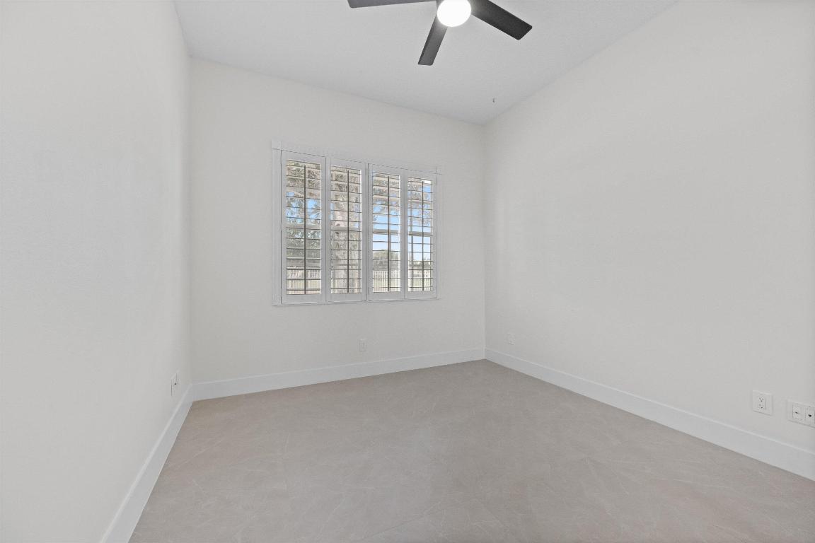 VILLAGEWALK OF WELLINGTON 5 - Residential