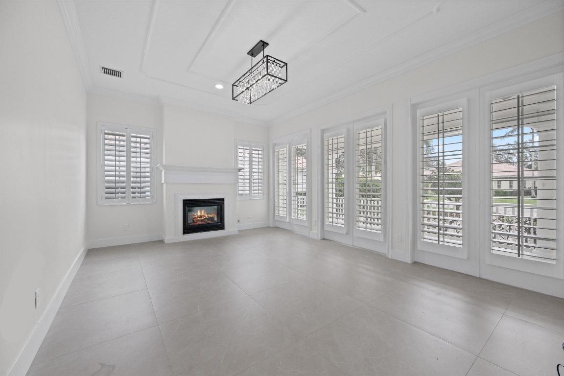 VILLAGEWALK OF WELLINGTON 5 - Residential