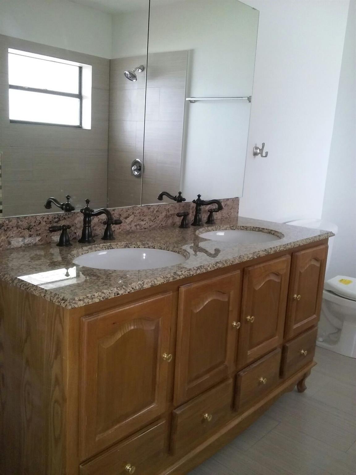 Springtree 75-49 B - Residential Lease